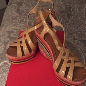 Kate Spade, Lindsay wedges, size 7W